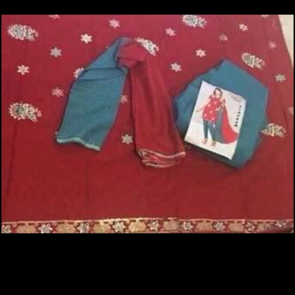 Embroidered unstitched suits - Picture 4 of 6